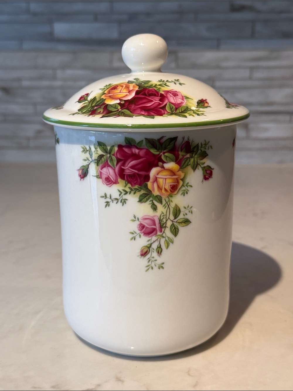 Vintage Royal Albert Old Country Roses Canister